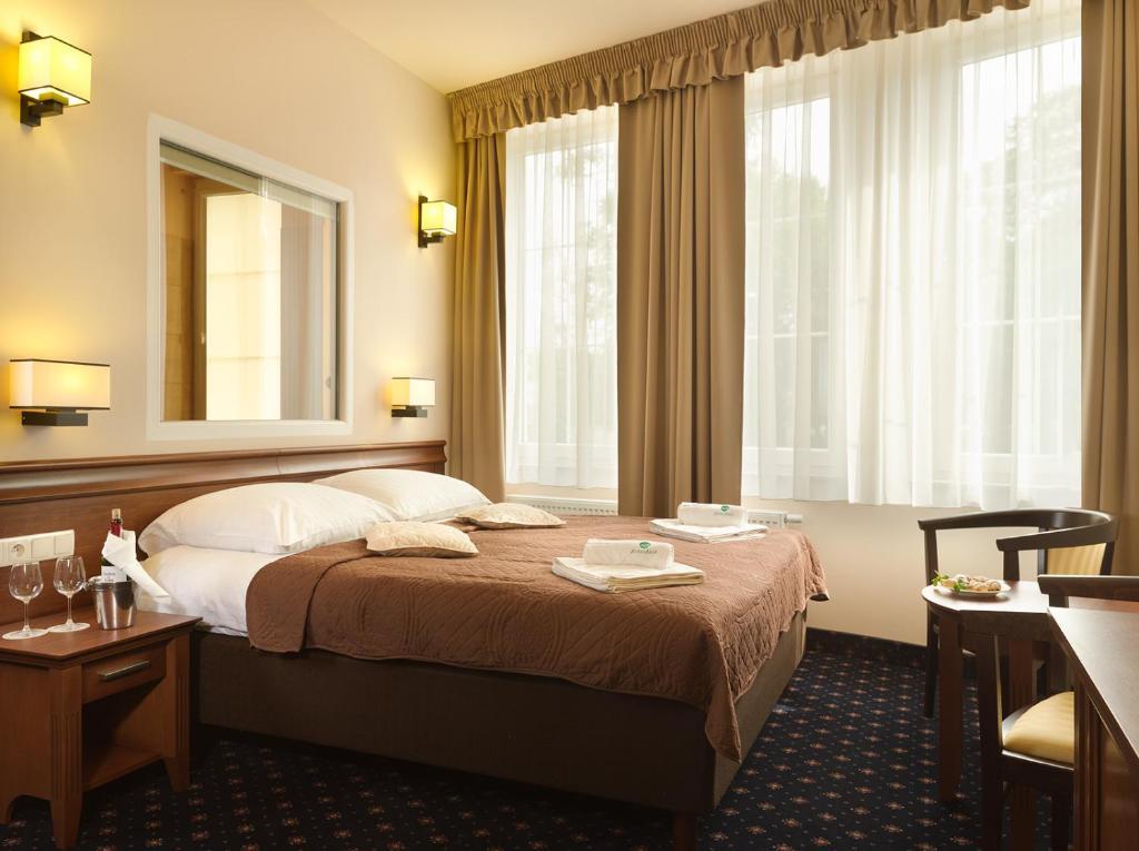 Aura - Hotel & Restaurant & Sauna Grünberg Zimmer foto