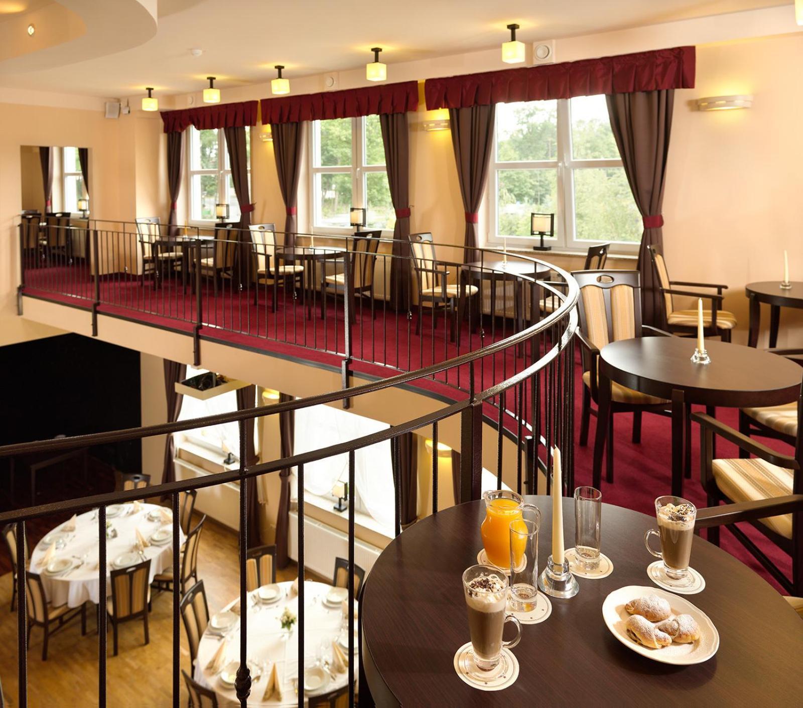 Aura - Hotel & Restaurant & Sauna Grünberg Restaurant foto